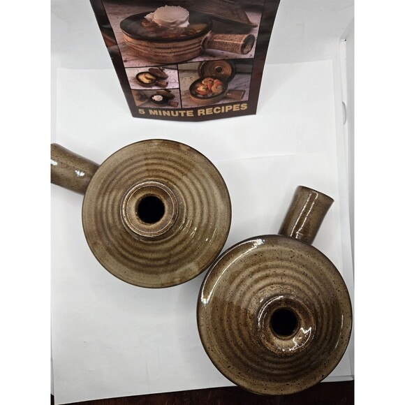 Stone Wave Microwave Cooker Set of 2 w/ Lids, 18 Recipe Book Ceramic Stoneware - Picture 2 of 15